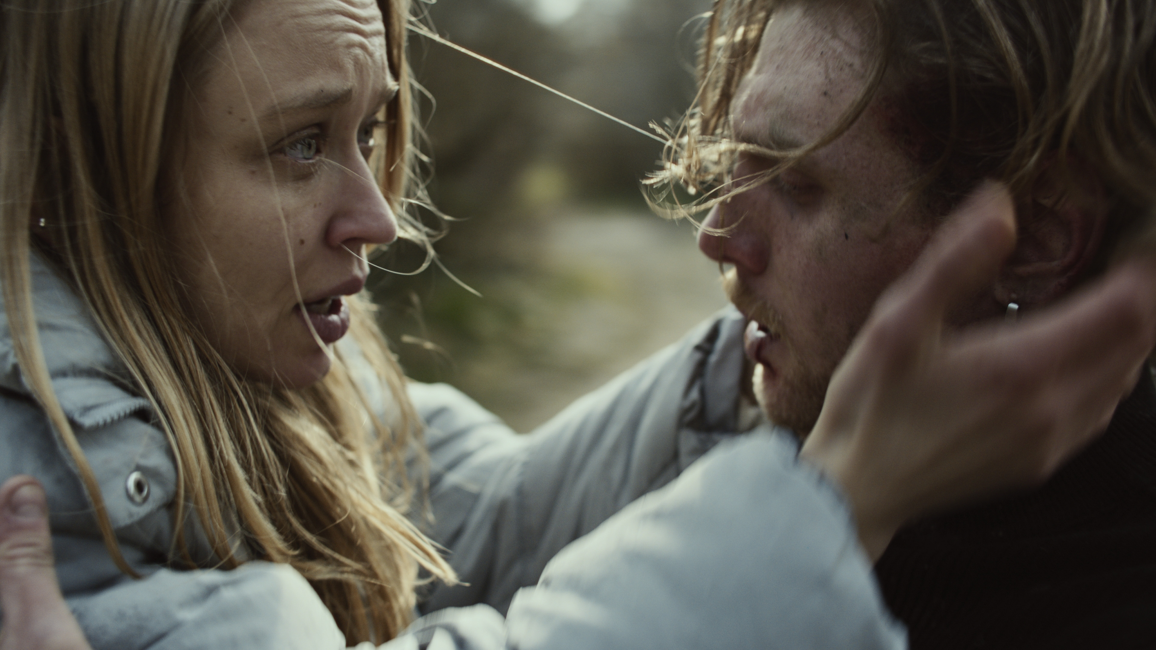 %28C%29Schmidbauer Film,%20Nikolai%20Huber_Katja%20%28Caro%20Cult,%20l%29%20und%20Luca%20%28Johannes%20Nussbaum,%20r%29%20sind%20ein%20Paar